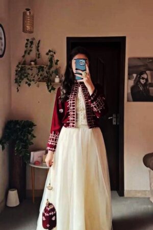 Presenting Decent & Party Look Dress for This Festive Season