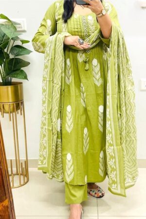 **Women’s Embroidered Cotton Anarkali Kurta Set with Pant & Malmal Dupatta | Flared Tier Design | Ready to Wear**