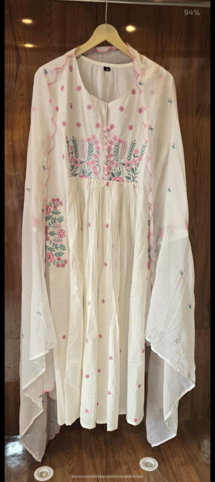 FRONT BEAUTIFUL EMBROIDERY WORK ON YOKE AND BOTTOM. SlDE EMBROIDERY WORK - Image 15