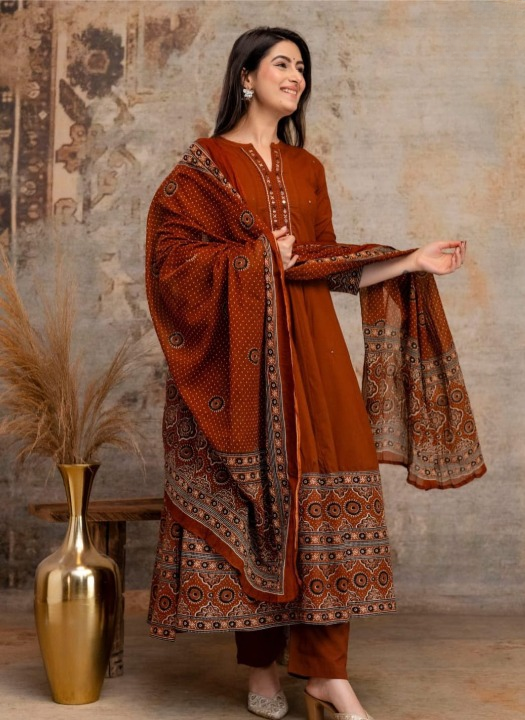 Premium cotton anarkali dress - Image 11